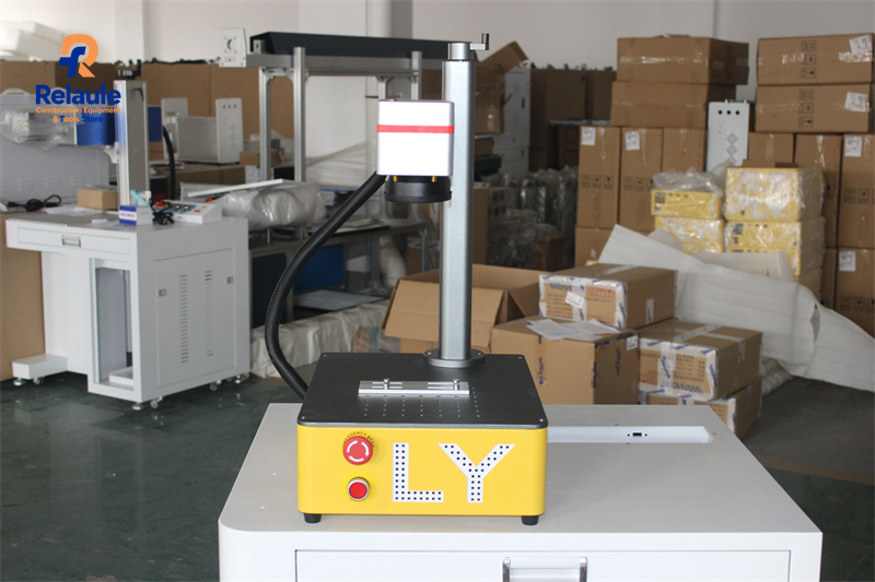 Máquina de Gravação e Corte a  - Fiber Laser Marking Machine 100W avaliação e preço