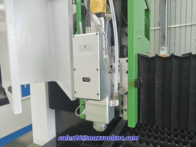 Máquina de Corte a Laser de Me - Fiber Laser Cutter 1500W Metal avaliação e preço