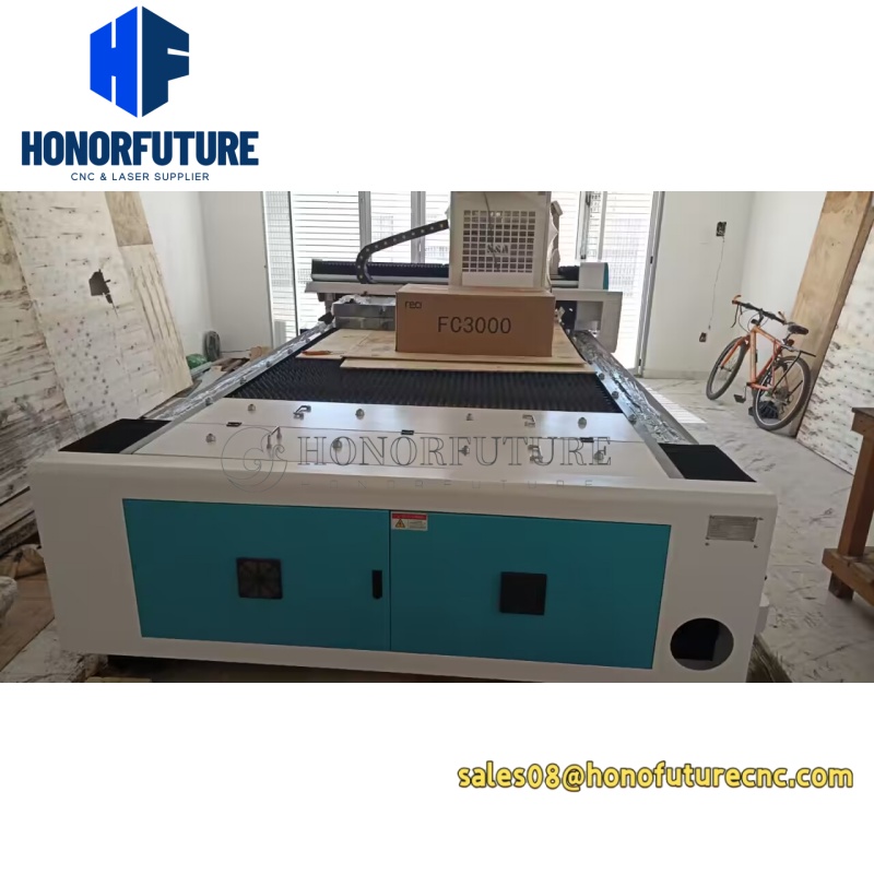 Nova Máquina de Corte a Laser  - Fiber Laser Cutter 1500W Metal avaliação e preço