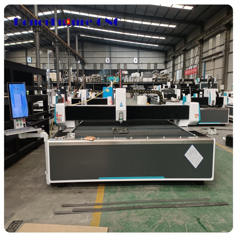 Nova Máquina de Corte a Laser  - Fiber Laser Cutter 1500W Metal avaliação e preço