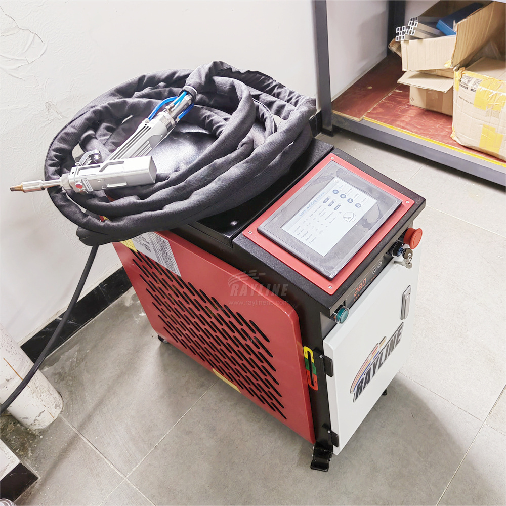 Máquina de Solda a Laser Portá - Laser Welding Machine 3 In 1 2000W avaliação e preço