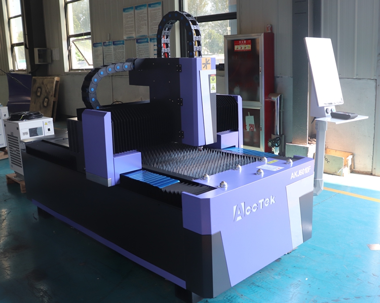 Máquina de Corte a Laser de Fi - Fiber Laser Cutter 1500W Metal avaliação e preço