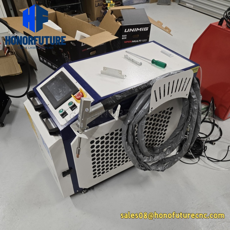 Máquina de Solda a Laser Portá - Fiber Laser Welding Machine 1500W avaliação e preço